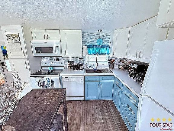 2nd image of 335 Foggy Ln