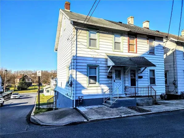 1344 Vienna St, Northampton, PA 18067
