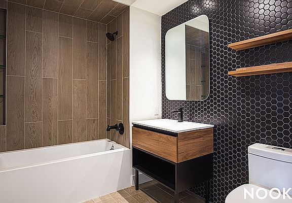 4th image of 250 Gold St #1219