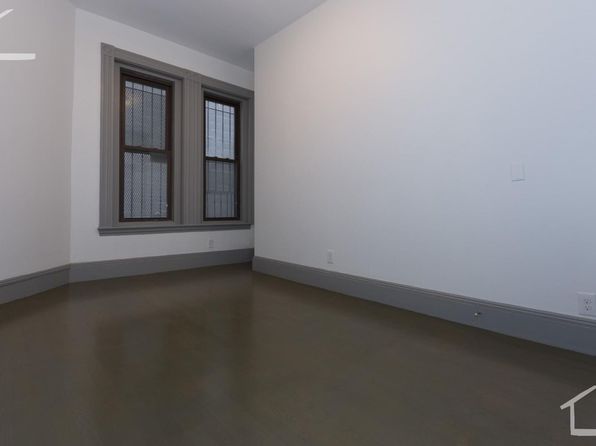 11 Belvidere St APT 4