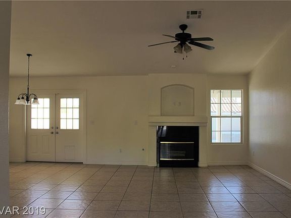 3rd image of 5334 Daywood St