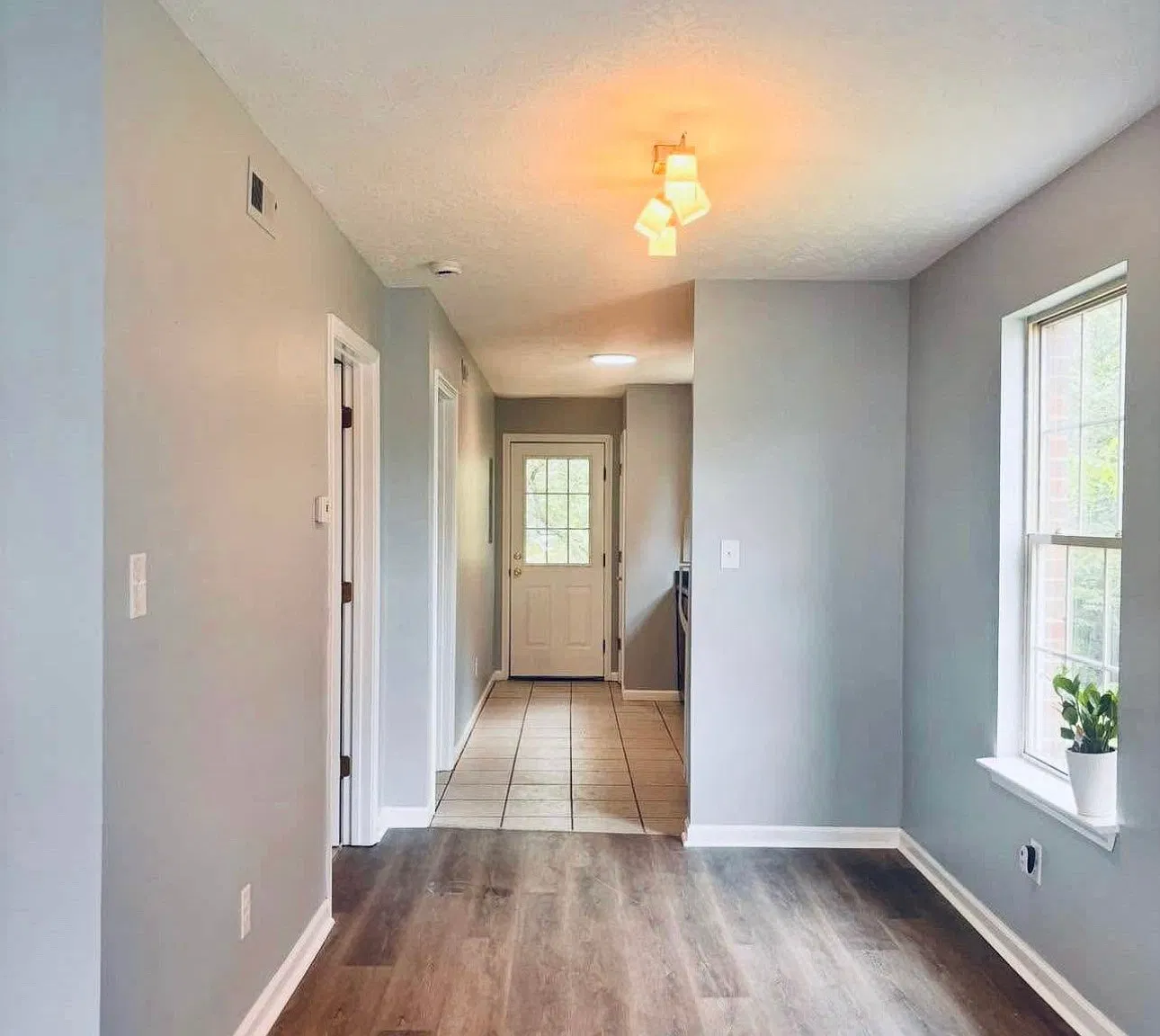 2800 Ryan Cir — Photo 1