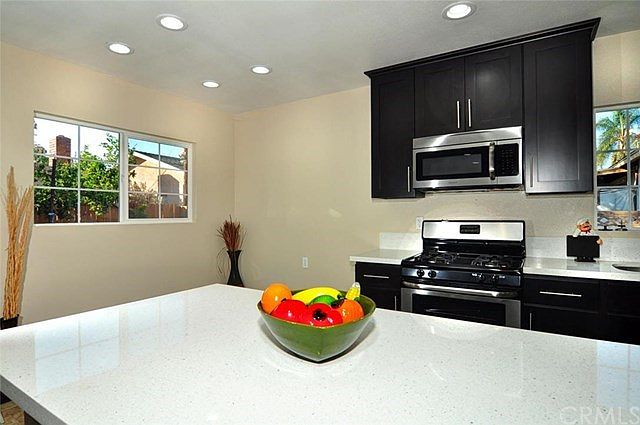 1st image of 1139 Sandsprings Dr