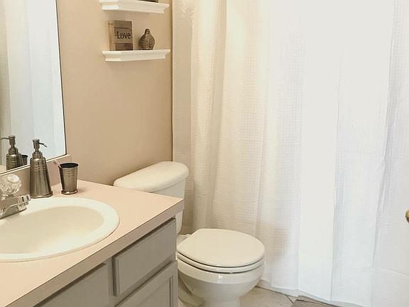 3rd image of 4307 Ventana Blvd