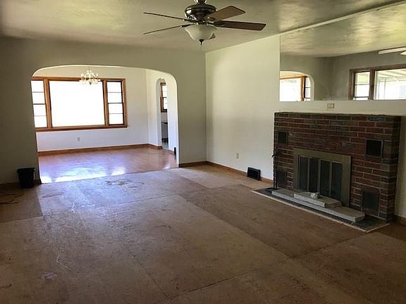 5th image of 3326 W 42nd St