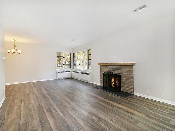 3rd image of 1005 Barthelme St