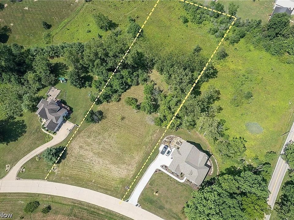 1st image of 3324 Thomas Lincoln Pkwy