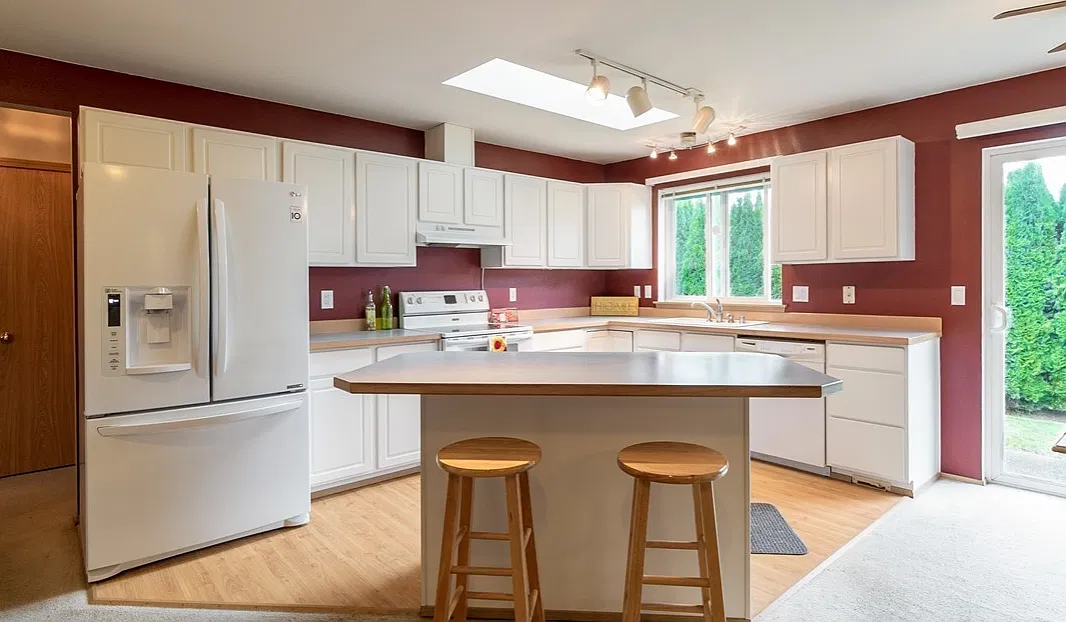 3 bed, 1438 sqft, $2,850 — Photo 4