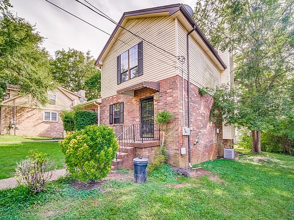 5th image of 221 Macfie Dr