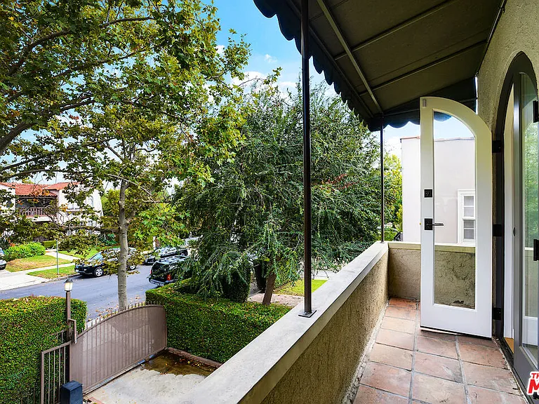 823 N Harper Ave — Photo 16