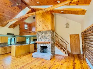 89 Old Stagecoach Rd, Granby, CT 06035