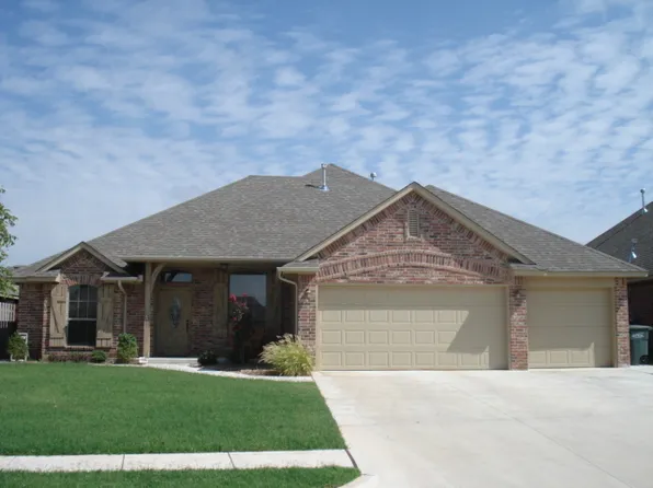 339 Pacific Crest Trl, Edmond, OK 73003