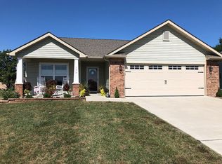 156 Saint Christopher Ct, Mascoutah, IL