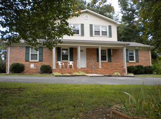 3724 Yager Rd, McMinnville, TN 37110