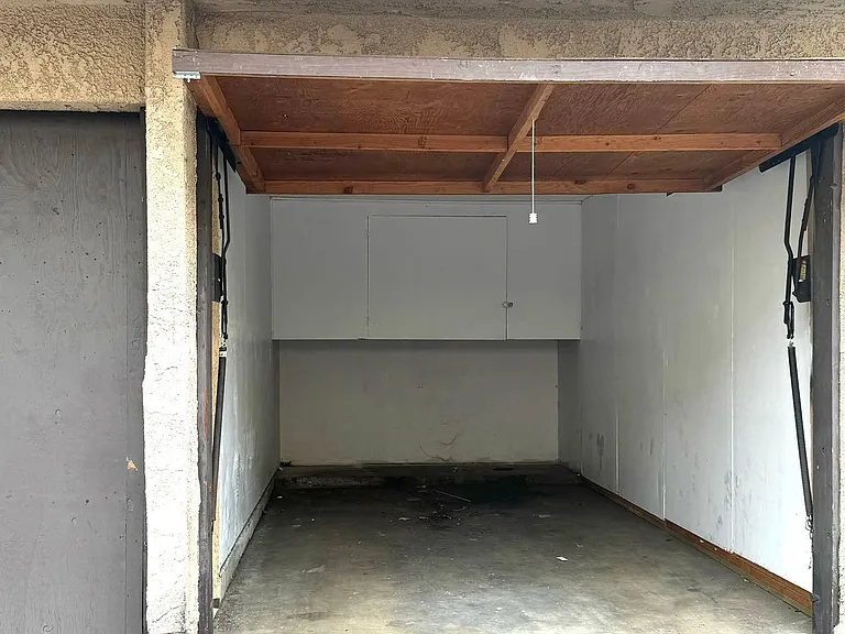 12176 Carnation Ln — Photo 12