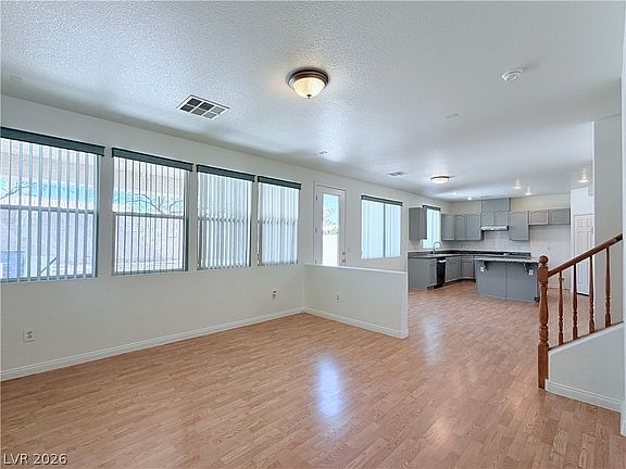 4th image of 8938 Sanibel Shore Ave