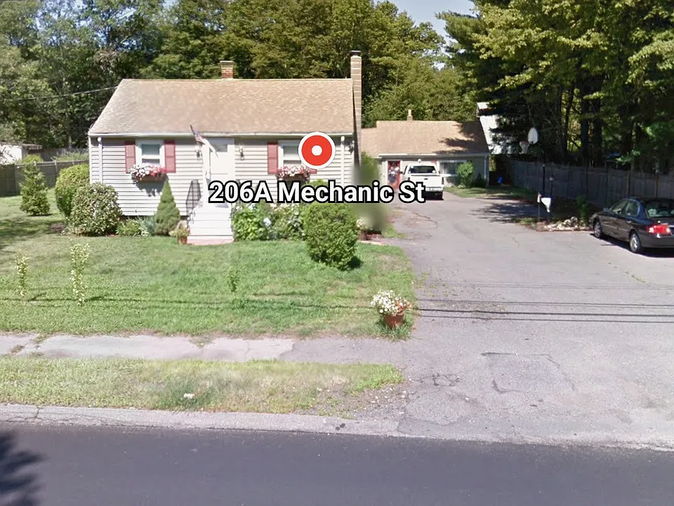 206A Mechanic St
