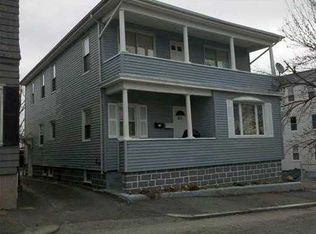 318 Hawkins St, Providence, RI 02904
