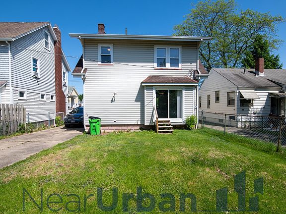 2nd image of 4914 E 109th St