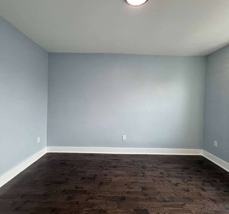 1st image of 190 N Park St #8