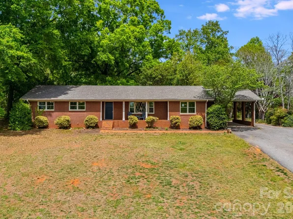 1737 Whitesides Rd, Bostic, NC 28043