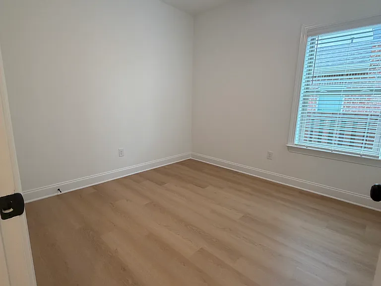 2614 Rutland Rd — Photo 15