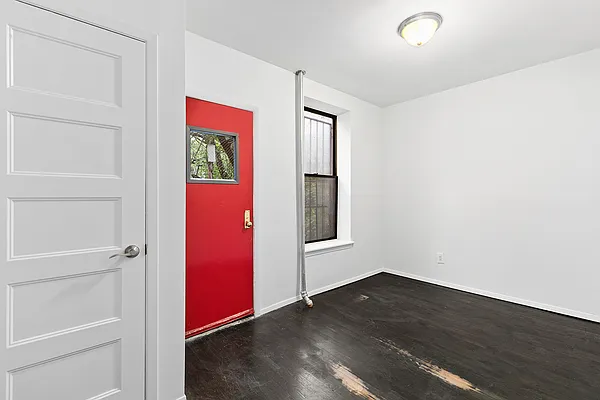 Rented by Compass | media 6