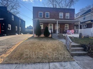 1024 Broad St, Collingdale, PA 19023