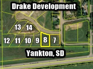 Drake Cir, Yankton, SD 57078