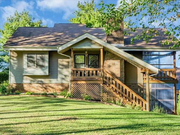 137 J D Ring Rd, Hillsboro, TN 37342