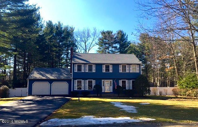 1st image of 20 Sycamore Dr