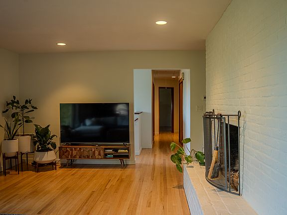 5th image of 9429 SW 62nd Dr