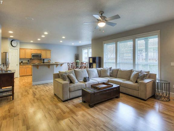 3rd image of 11504 NW 29th Ct