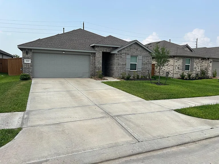 5017 Almond Terrace Dr — Photo 4