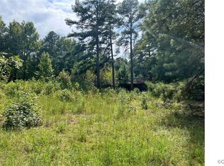 2941 Old Memorial Dr, Sandston, VA 23150