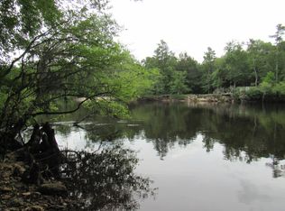 577 Happiness Ln, Ridgeville, SC 29472