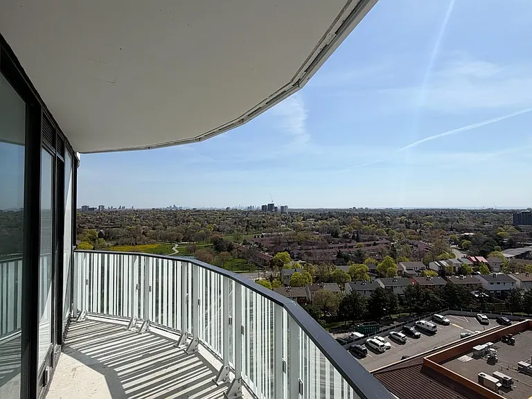 1 Fairview Rd E #1002 — Photo 7