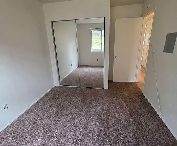 5315 Santa Margarita St #7 — Photo 12