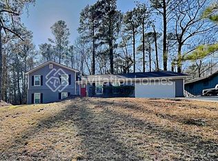 5619 Salem Rd, Lithonia, GA 30038