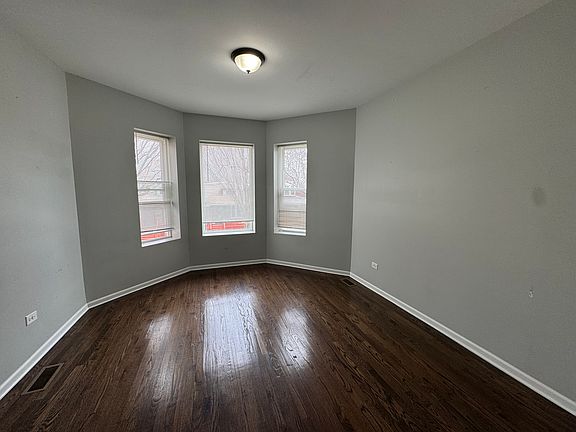 4th image of 7250 S Eberhart Ave APT 2