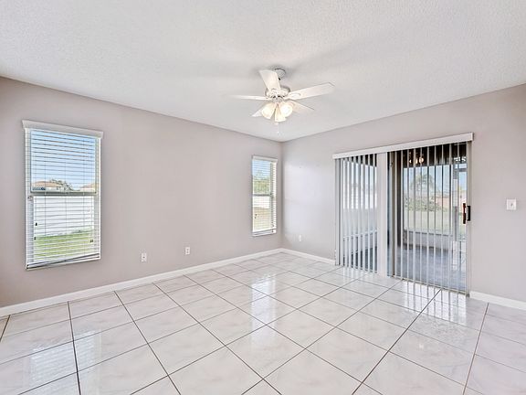 5th image of 5216 Heatherstone Ct