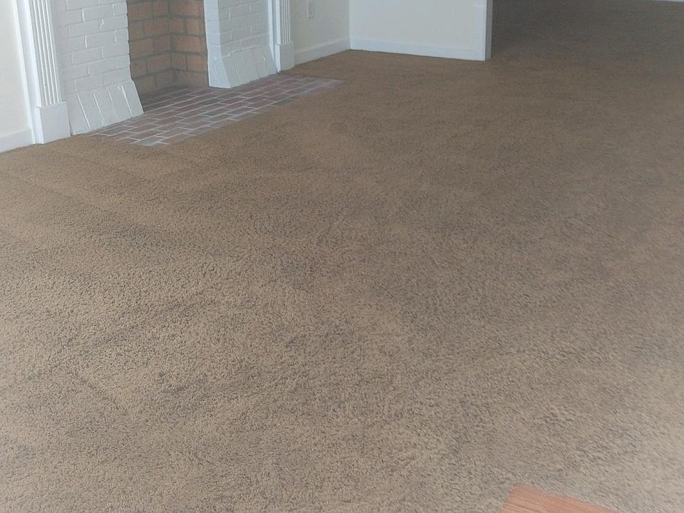 2nd image of 21 Oriole Dr