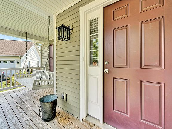 3rd image of 5617 Palmer Green Cir