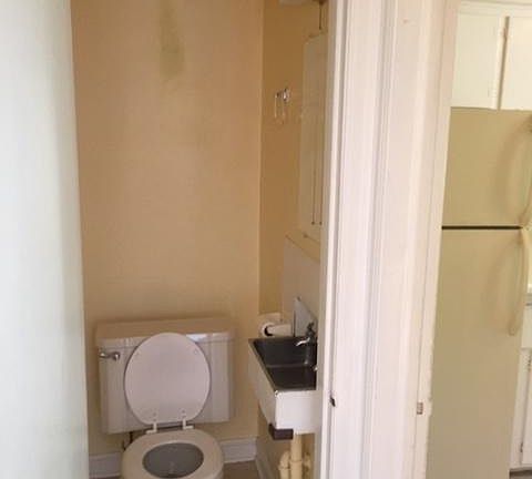 powder room-1st floor