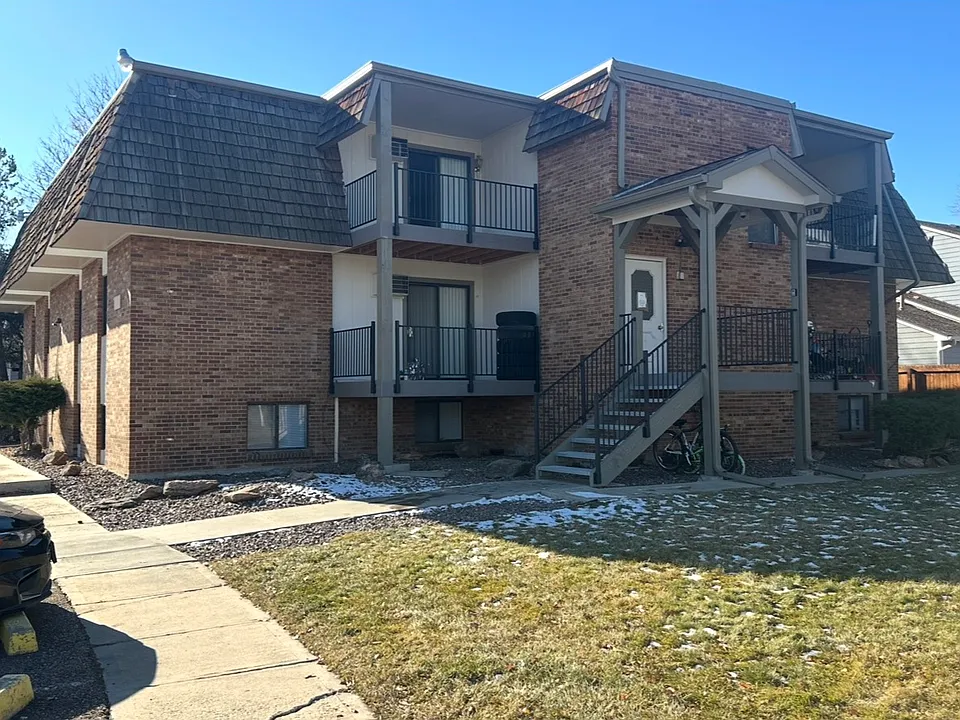 8470 W 52nd Pl #201