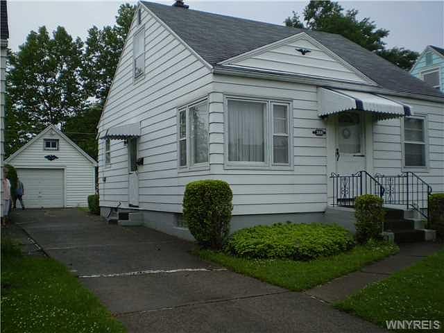 1st image of 388 Victoria Blvd