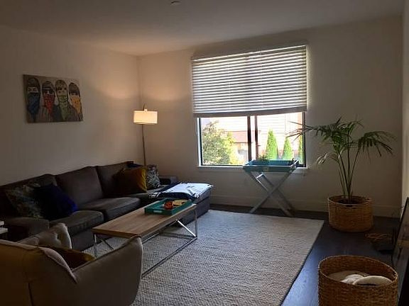 3rd image of 1595 Pacific Ave #506