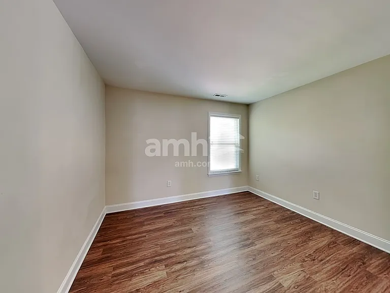 419 Annaberg Ln — Photo 18