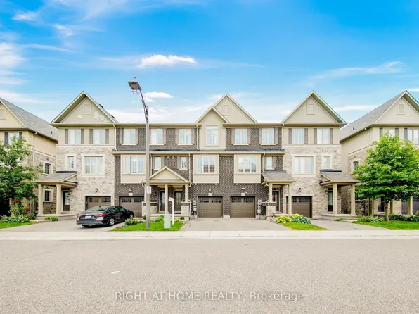 408 Belcourt Cmn, Oakville, ON L6H 0R2