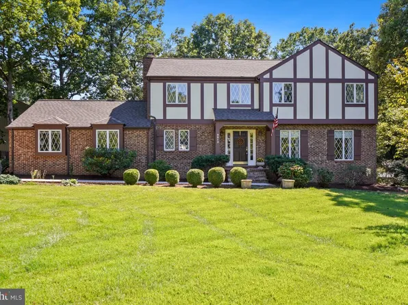 9613 Park St, Manassas, VA 20110